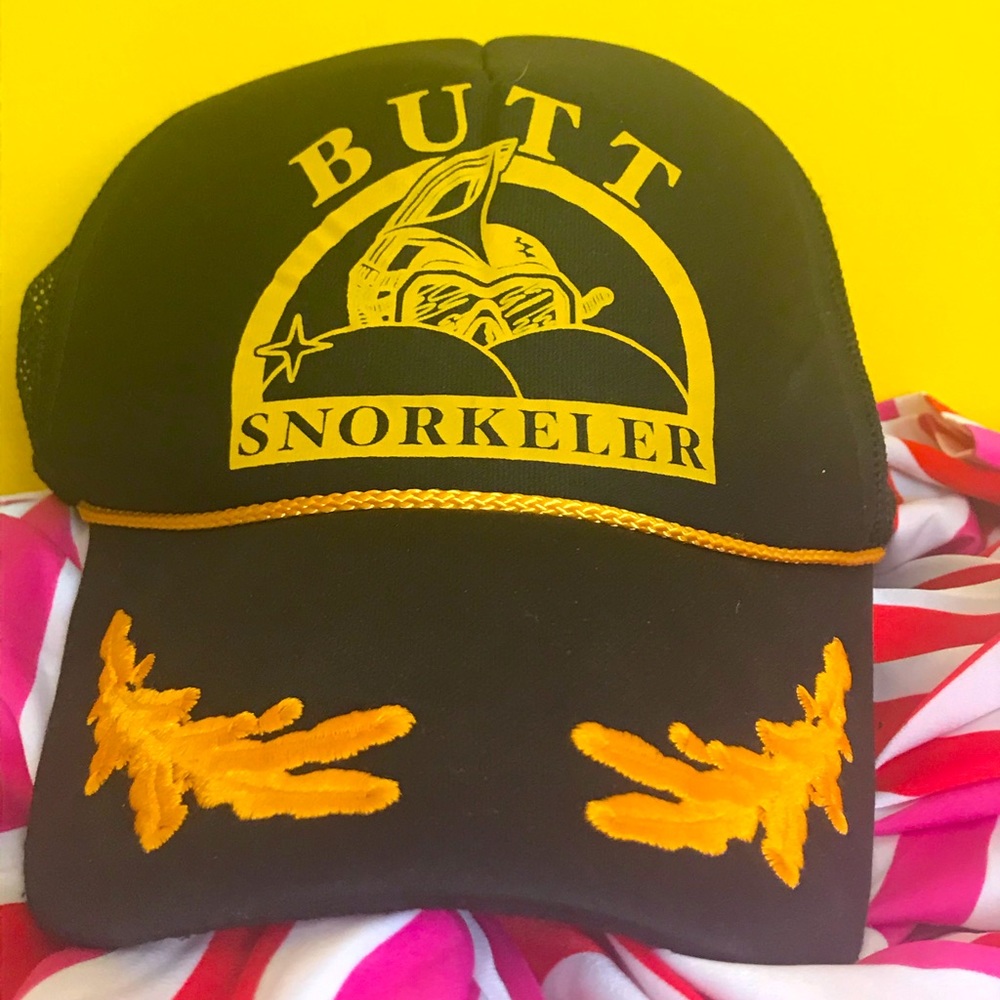 Butt Snorkeling trucker hat